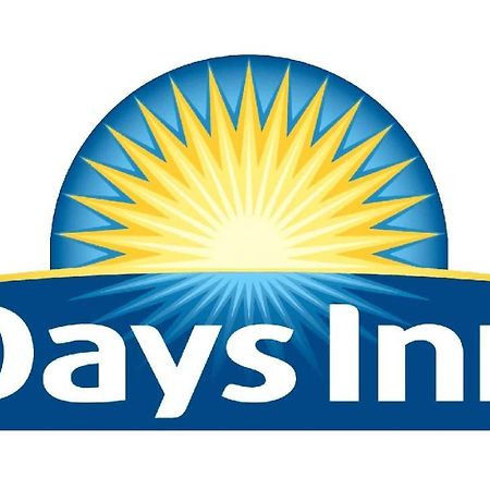 Days Inn By Wyndham Brooklyn Eastern Parkway 纽约 外观 照片