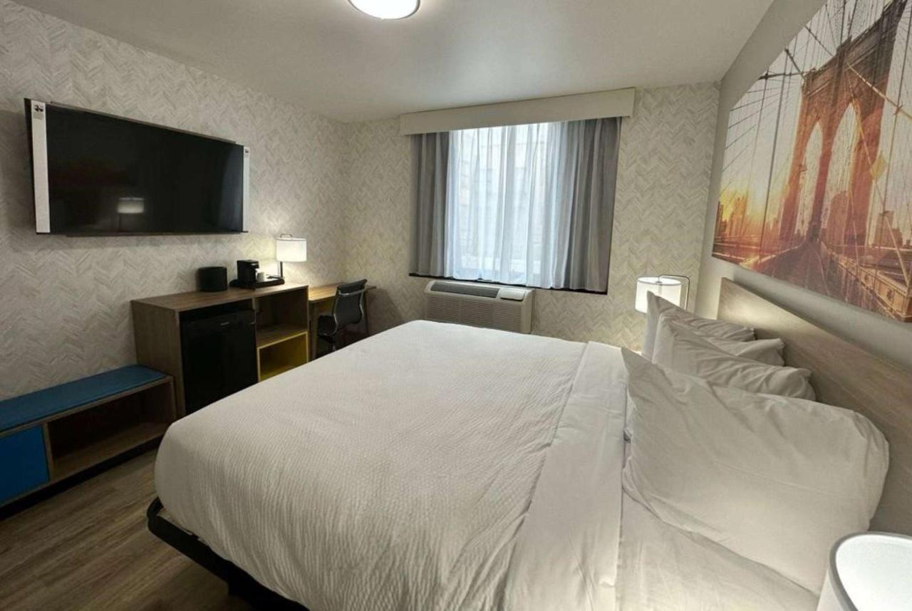 Days Inn By Wyndham Brooklyn Eastern Parkway 纽约 外观 照片
